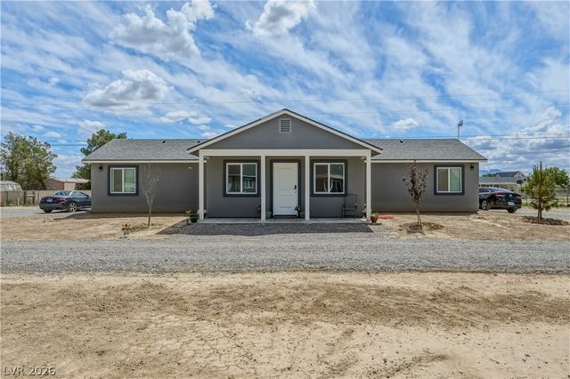 921 West Leffner Drive, Pahrump, NV 89060