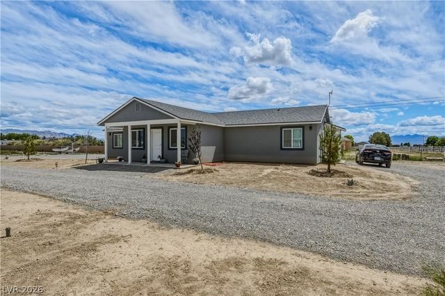 921 West Leffner Drive, Pahrump, NV 89060