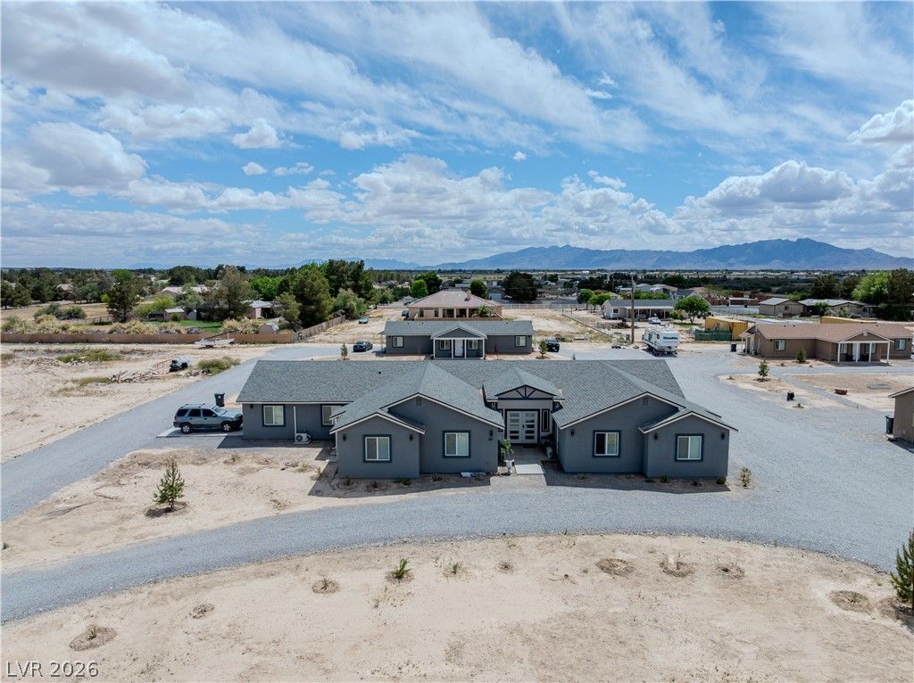 921 West Leffner Drive, Pahrump, NV 89060