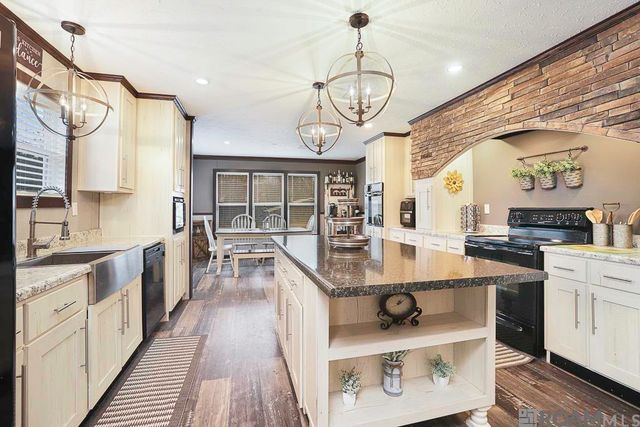 19774 Palmer Rd, Livingston, LA 70754