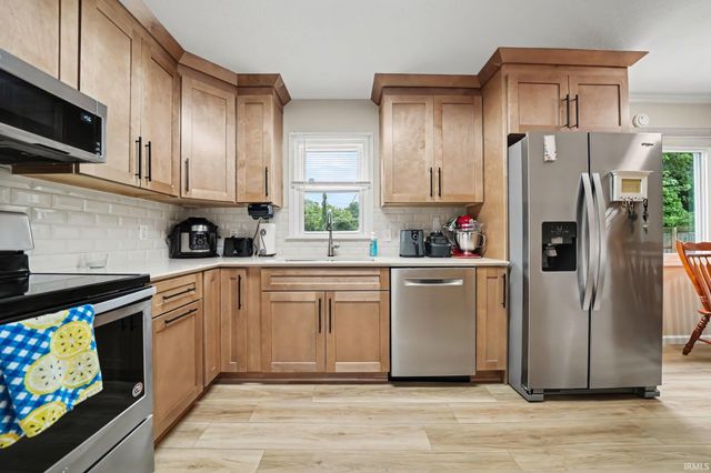 2816 Council Oak Drive, South Bend, IN 46628
