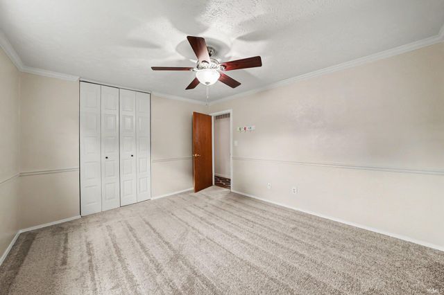 2816 Council Oak Drive, South Bend, IN 46628