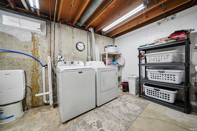 2816 Council Oak Drive, South Bend, IN 46628