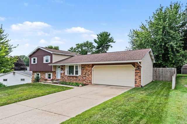 2816 Council Oak Drive, South Bend, IN 46628