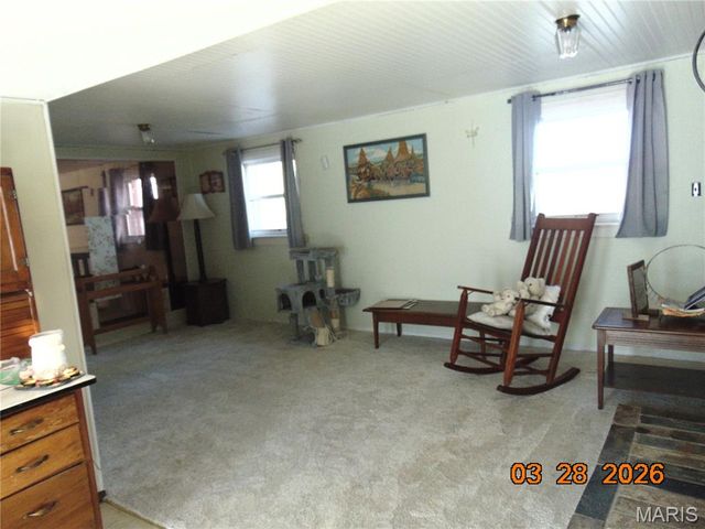 8711 7 Hills Drive, Alton, IL 62002