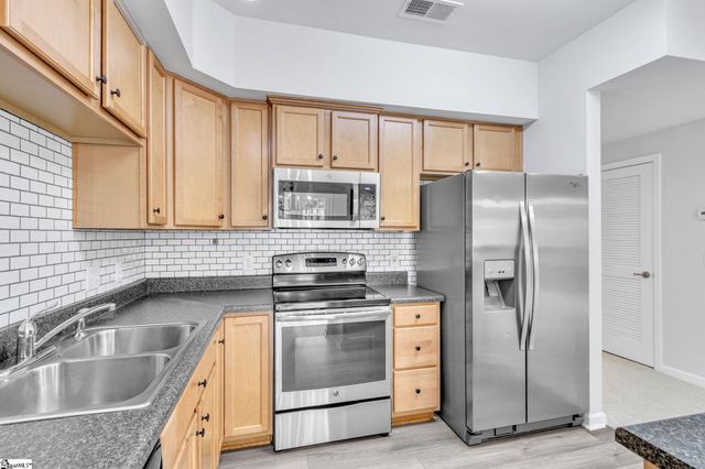 456 Woodbark Court, Mauldin, SC 29662