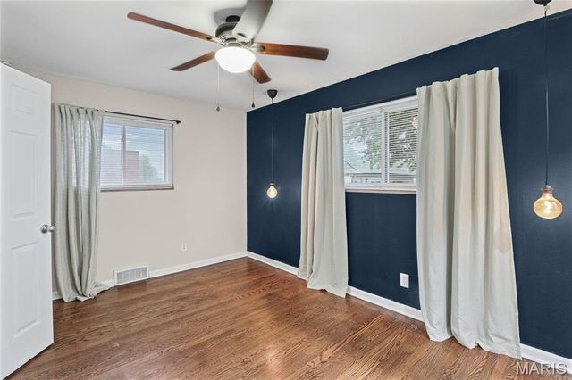 904 Erskine Avenue, Unincorporated, MO 63125