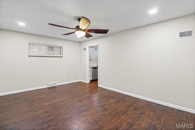 904 Erskine Avenue, Unincorporated, MO 63125