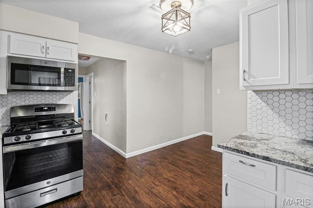 904 Erskine Avenue, Unincorporated, MO 63125