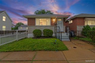 904 Erskine Avenue, Unincorporated, MO 63125