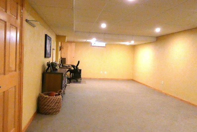 2356 DEER PRAIRIE DRIVE, Neenah, WI 54956