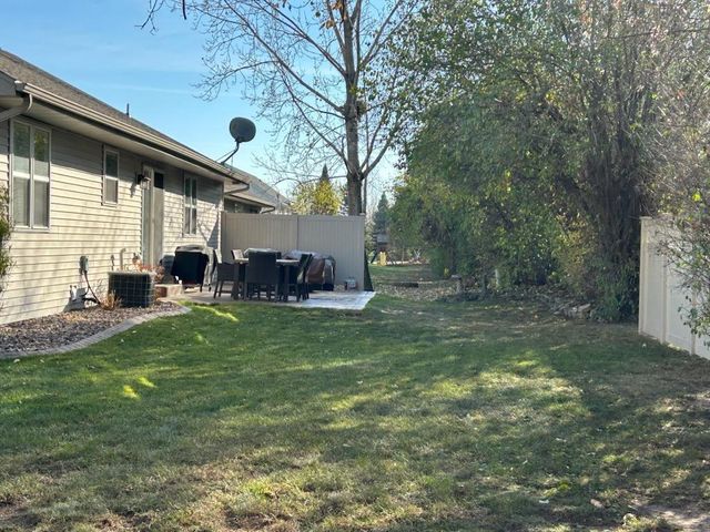 2356 DEER PRAIRIE DRIVE, Neenah, WI 54956