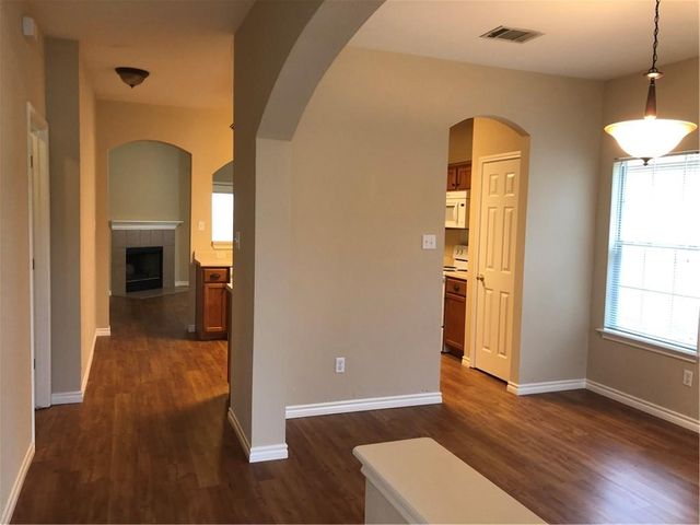 18101 Maxa DR, Manor, TX 78653