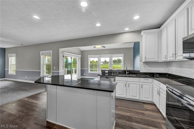 3238 Seven Bridges Road, Medina, OH 44256