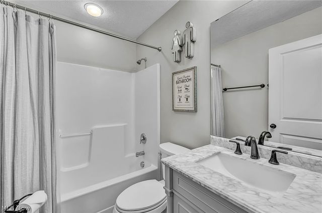 3238 Seven Bridges Road, Medina, OH 44256