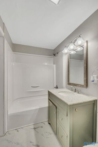 1226 Rison Avenue NE, Huntsville, AL 35801