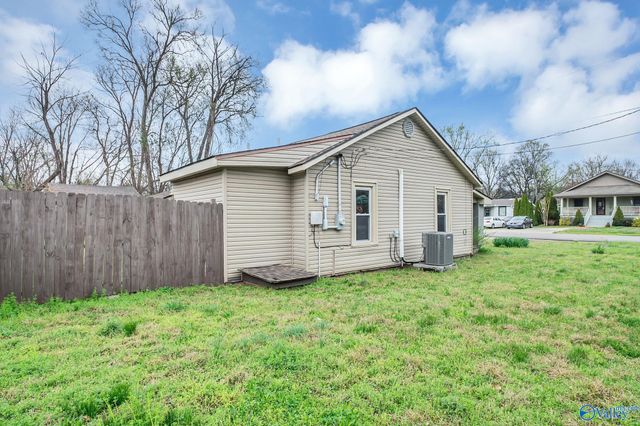 1226 Rison Avenue NE, Huntsville, AL 35801