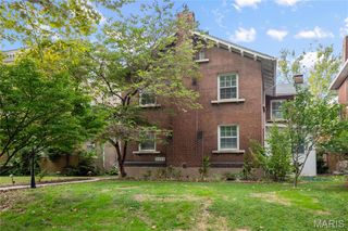 5099 Waterman Boulevard, St Louis, MO 63108