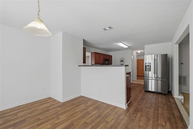 385 Kentwood Springs Drive, Hampton, GA 30228