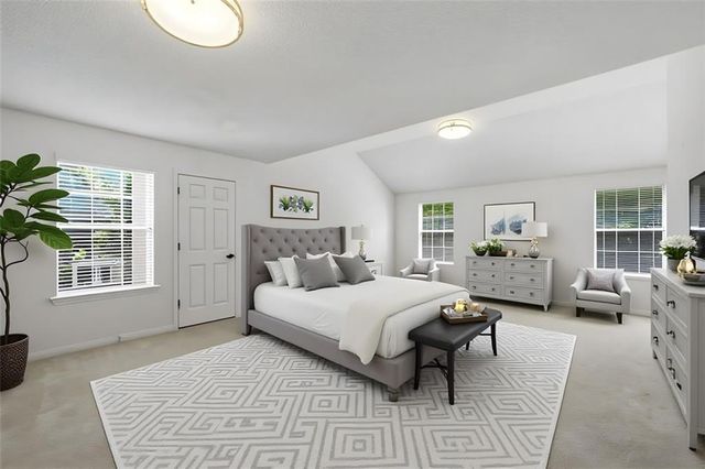 385 Kentwood Springs Drive, Hampton, GA 30228