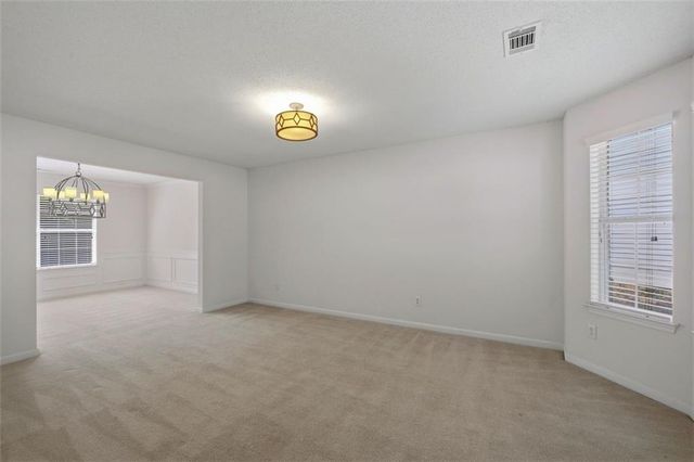 385 Kentwood Springs Drive, Hampton, GA 30228
