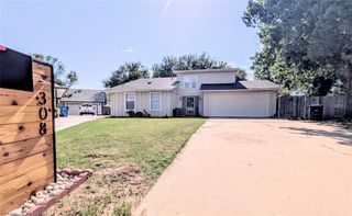 308 Ranch Circle, Enid, OK 73703
