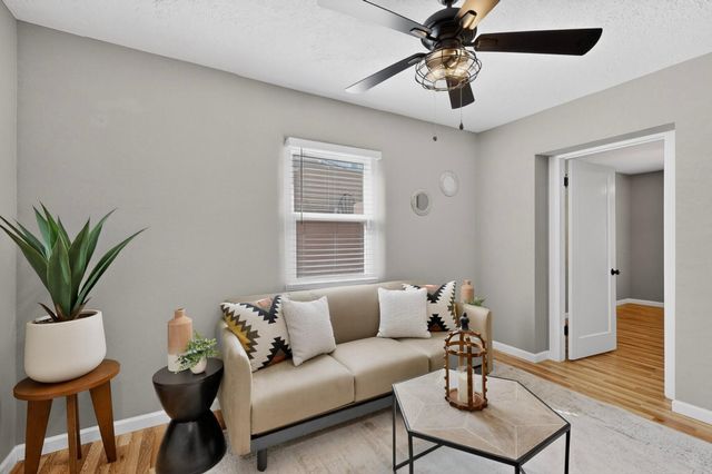 1617 Anderson Place SE, Albuquerque, NM 87108