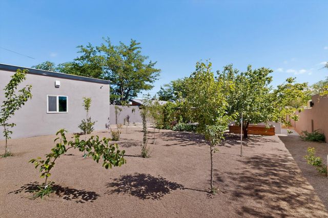 1617 Anderson Place SE, Albuquerque, NM 87108