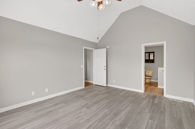 210 Matt Dr, Bell Buckle, TN 37020