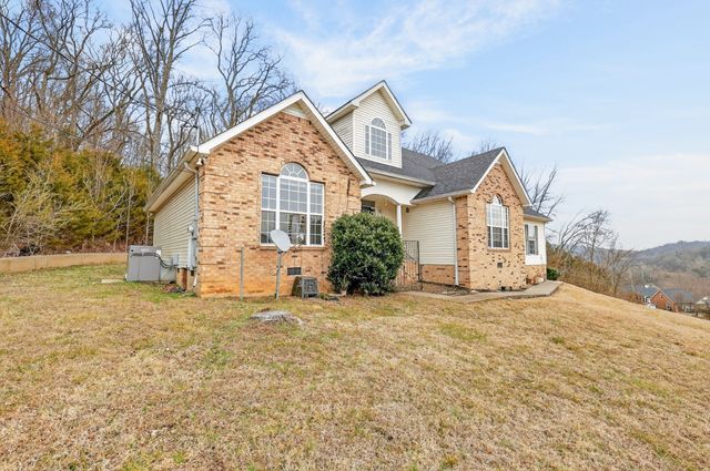 210 Matt Dr, Bell Buckle, TN 37020