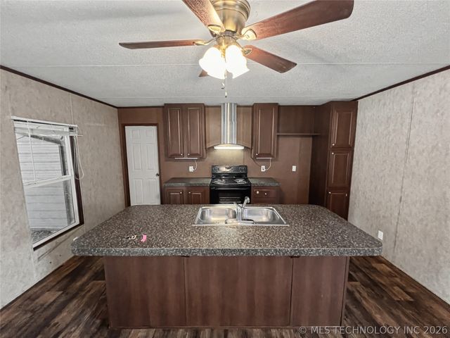 6050 N 38th Street E, Fort Gibson, OK 74434