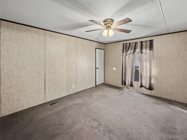 6050 N 38th Street E, Fort Gibson, OK 74434