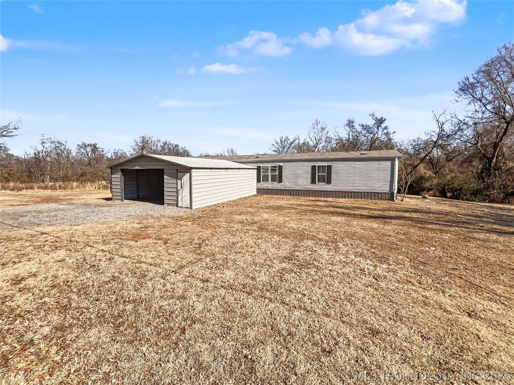 6050 N 38th Street E, Fort Gibson, OK 74434
