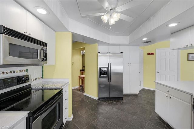 6029 & 6031 Higgins AVE, Fort Myers, FL 33905