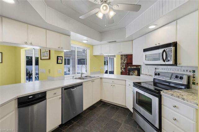 6029 & 6031 Higgins AVE, Fort Myers, FL 33905