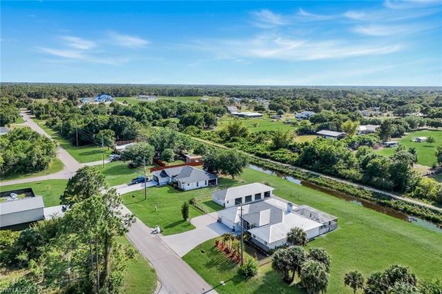 6029 & 6031 Higgins AVE, Fort Myers, FL 33905