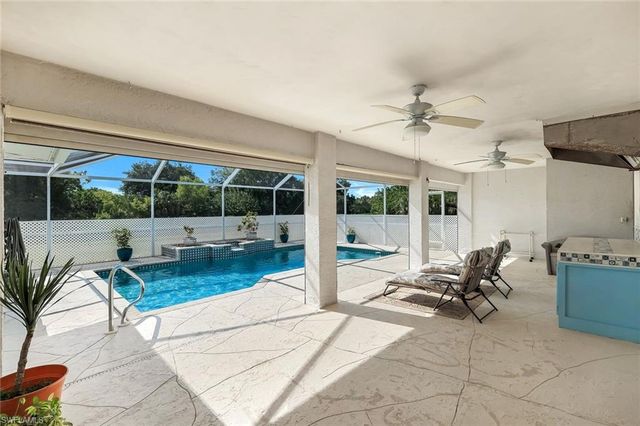 6029 & 6031 Higgins AVE, Fort Myers, FL 33905