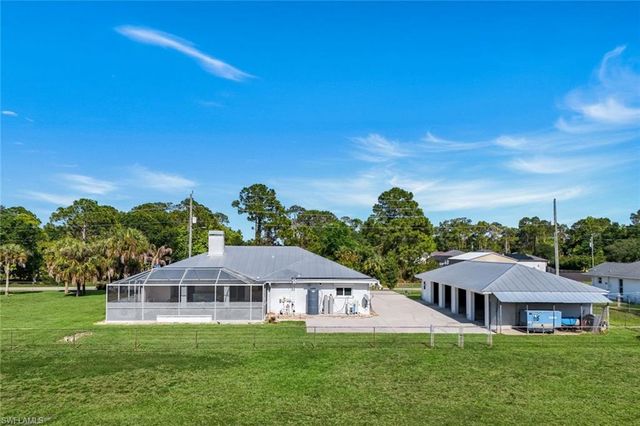 6029 & 6031 Higgins AVE, Fort Myers, FL 33905