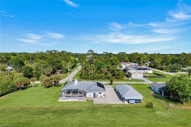 6029 & 6031 Higgins AVE, Fort Myers, FL 33905