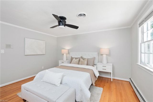 1137 Revere Point RD, Virginia Beach, VA 23455