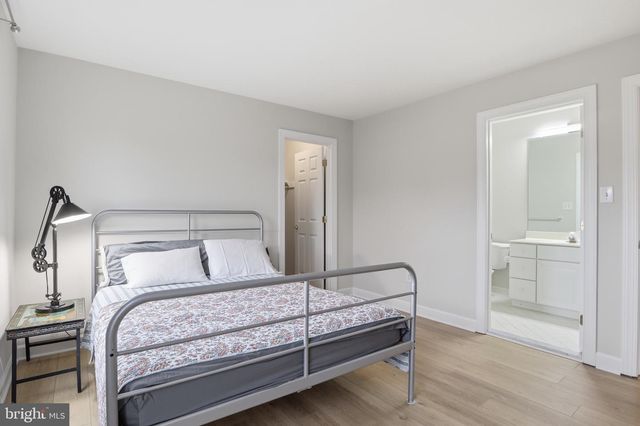 11418 TALL FOREST CIR, Germantown, MD 20876