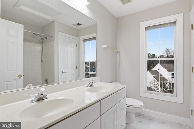 11418 TALL FOREST CIR, Germantown, MD 20876