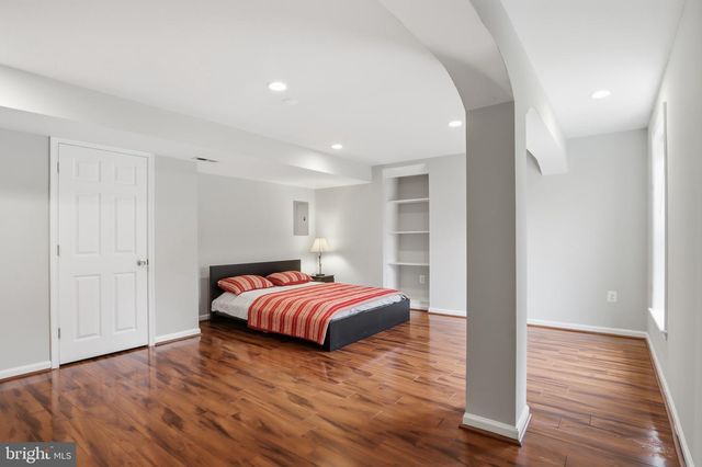 11418 TALL FOREST CIR, Germantown, MD 20876