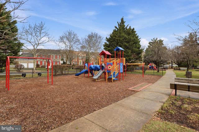 11418 TALL FOREST CIR, Germantown, MD 20876