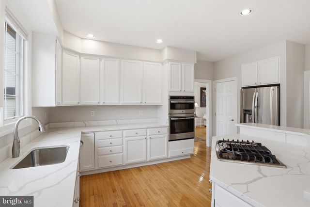 11418 TALL FOREST CIR, Germantown, MD 20876