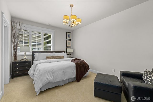 5927 178th Court SE, Bellevue, WA 98006