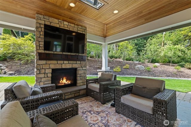 5927 178th Court SE, Bellevue, WA 98006