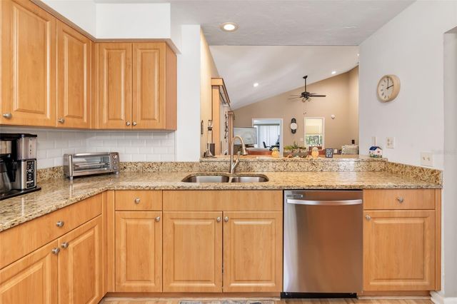 6581 APPROACH ROAD 63, Sarasota, FL 34238