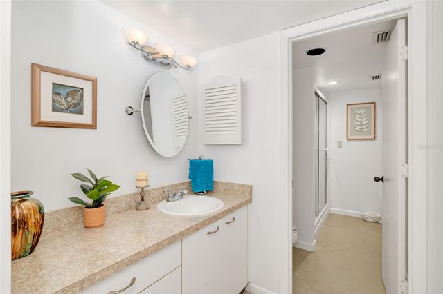 6581 APPROACH ROAD 63, Sarasota, FL 34238