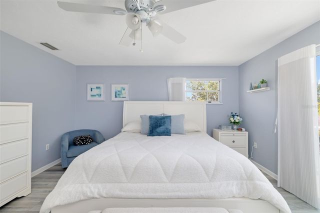 6581 APPROACH ROAD 63, Sarasota, FL 34238